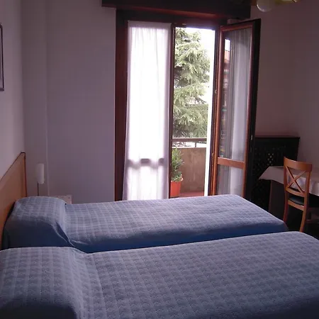Il Lori Di Alessandra Bed & Breakfast