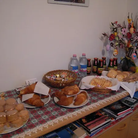 Bed & Breakfast Il Lorì Di Alessandra